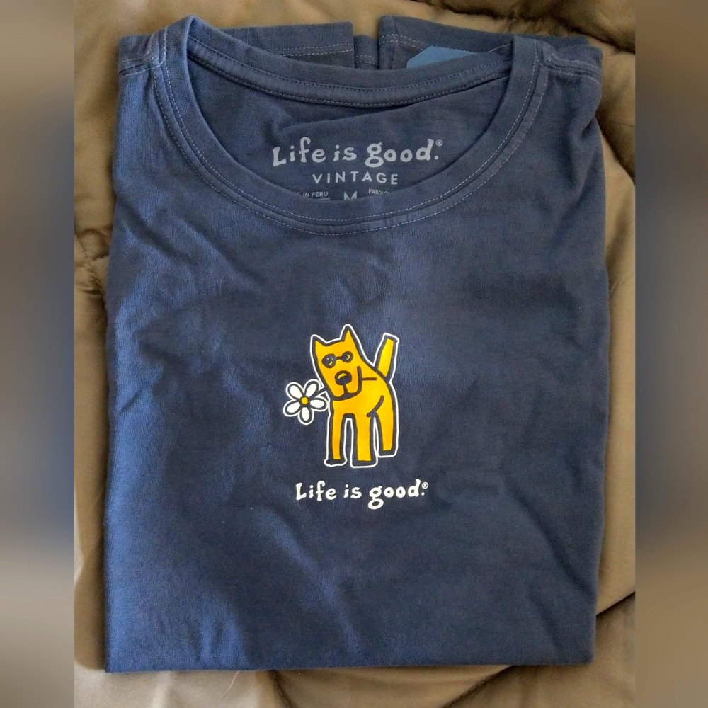 NWT Life is Good T-shirt